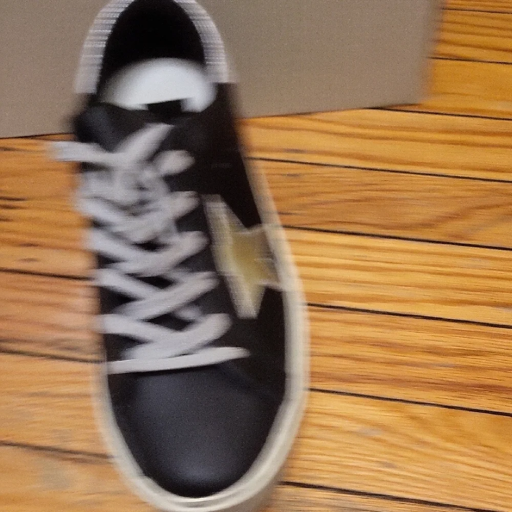 Black and Silver Star Sneakers - Picture 3 of 7